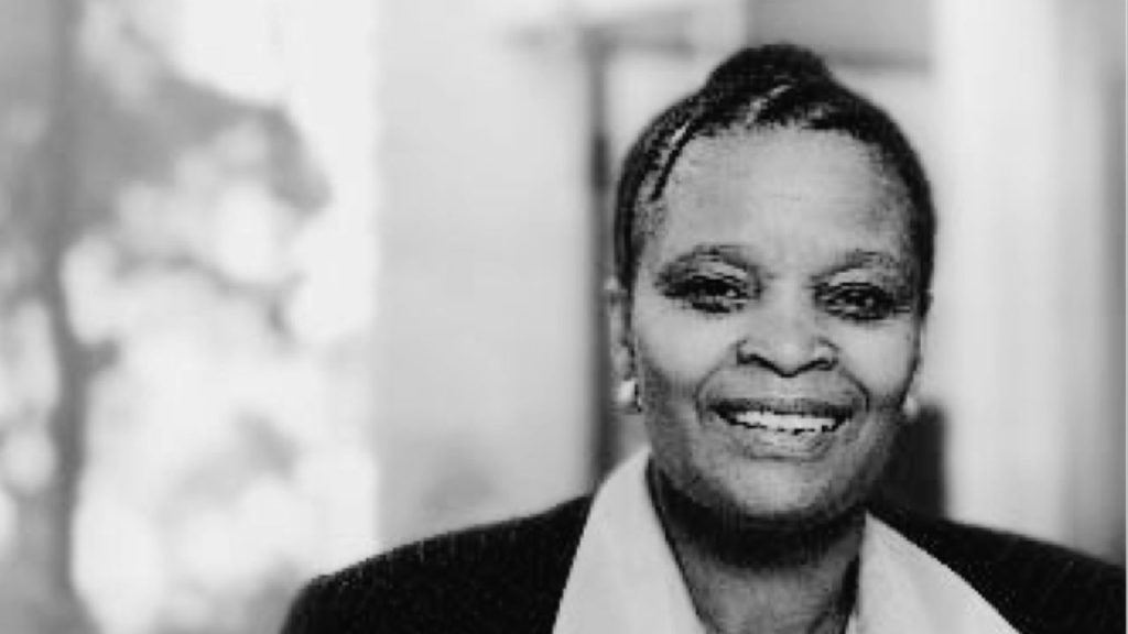 Nomazizi Mtshotshisa